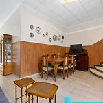Homely Casa Mari Loli Apartment *