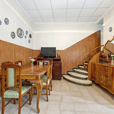 Homely Casa Mari Loli Apartment *
