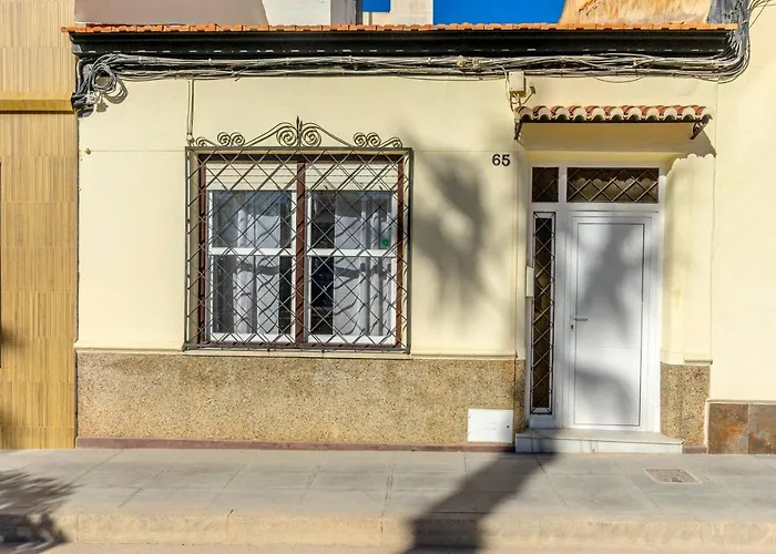 Homely Casa Mari Loli * Torrevieja